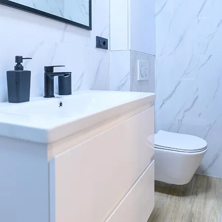 Luxury And Gold Πανσιόν 4*