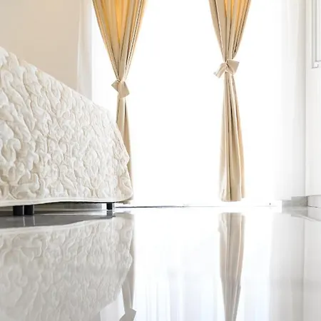 Πανσιόν Luxury And Gold Σπλιτ