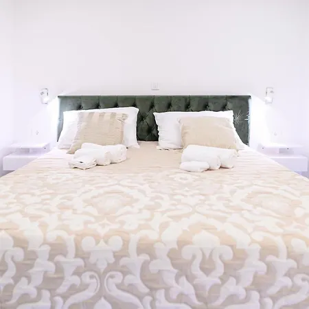 Luxury And Gold Pensjonat 4*
